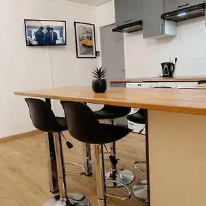  Bed & Breakfast Paris Cosy Private With Shared Space - Privee Avec Espace Commun Paris